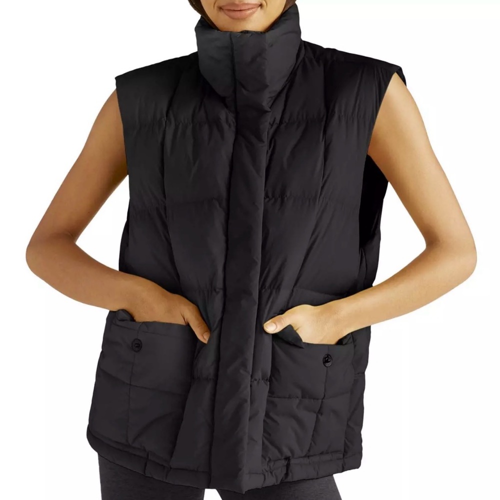 BEYOND YOGA PUFFER VEST